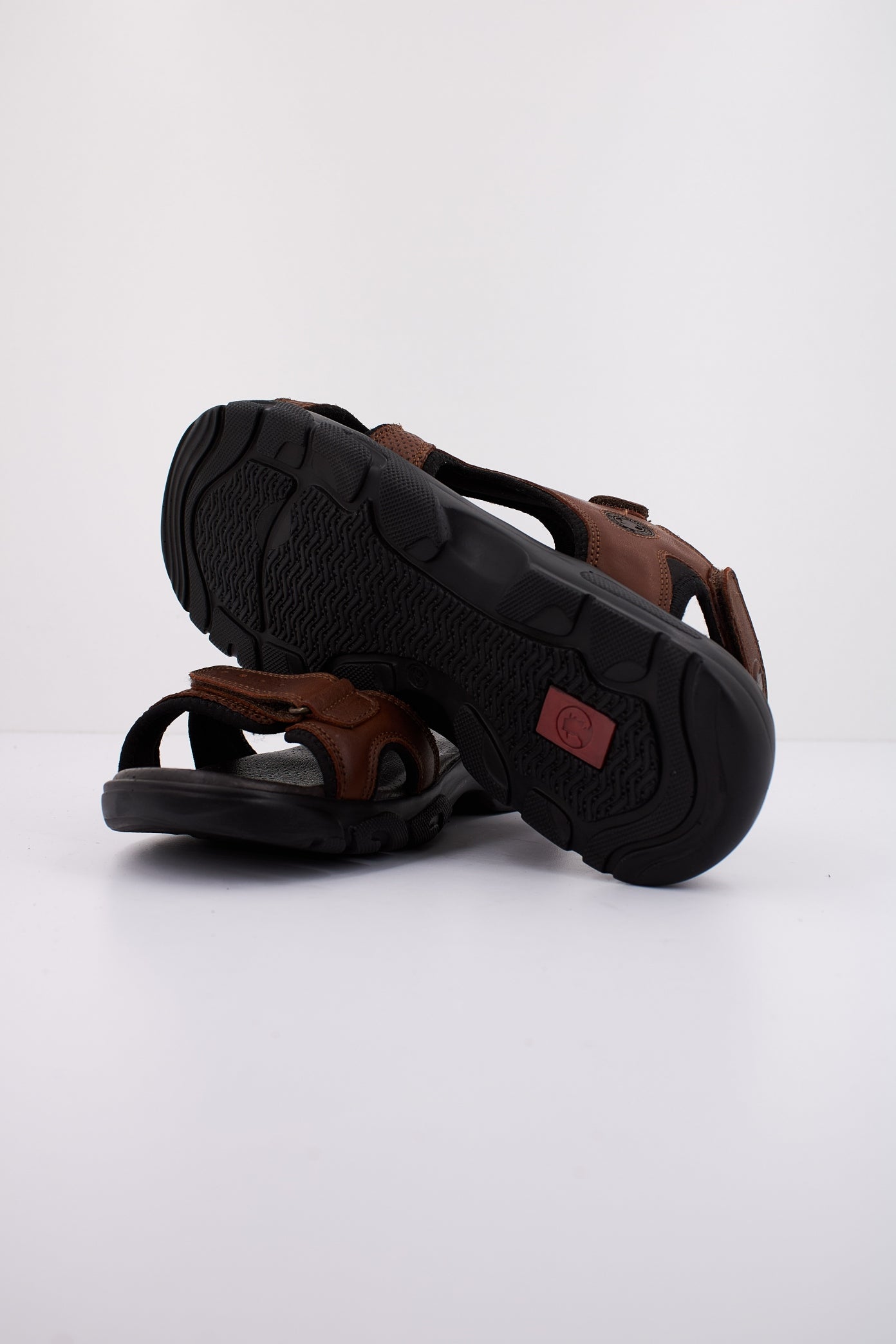 CORONEL TAPIOCCA C en color CUERO (4)