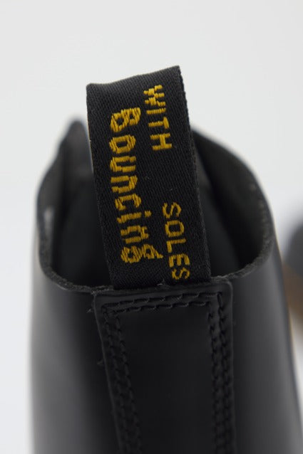 DR. MARTENS en color BLCKSMTH (4)