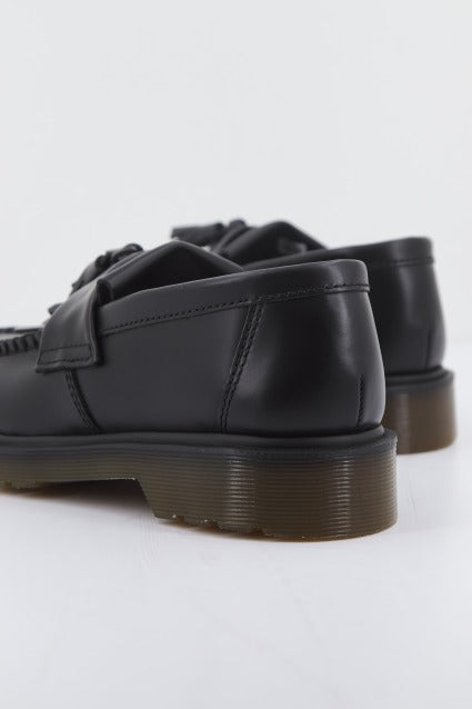 DR. MARTENS ADRIAN SMOOTH en color BLACK (3)