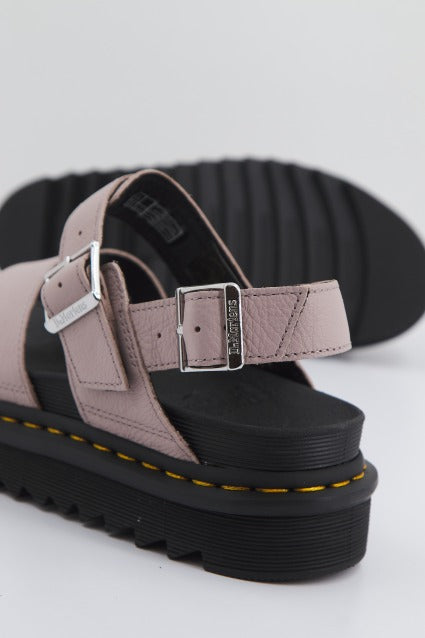 DR. MARTENS VOSS II en color TAUPE (4)