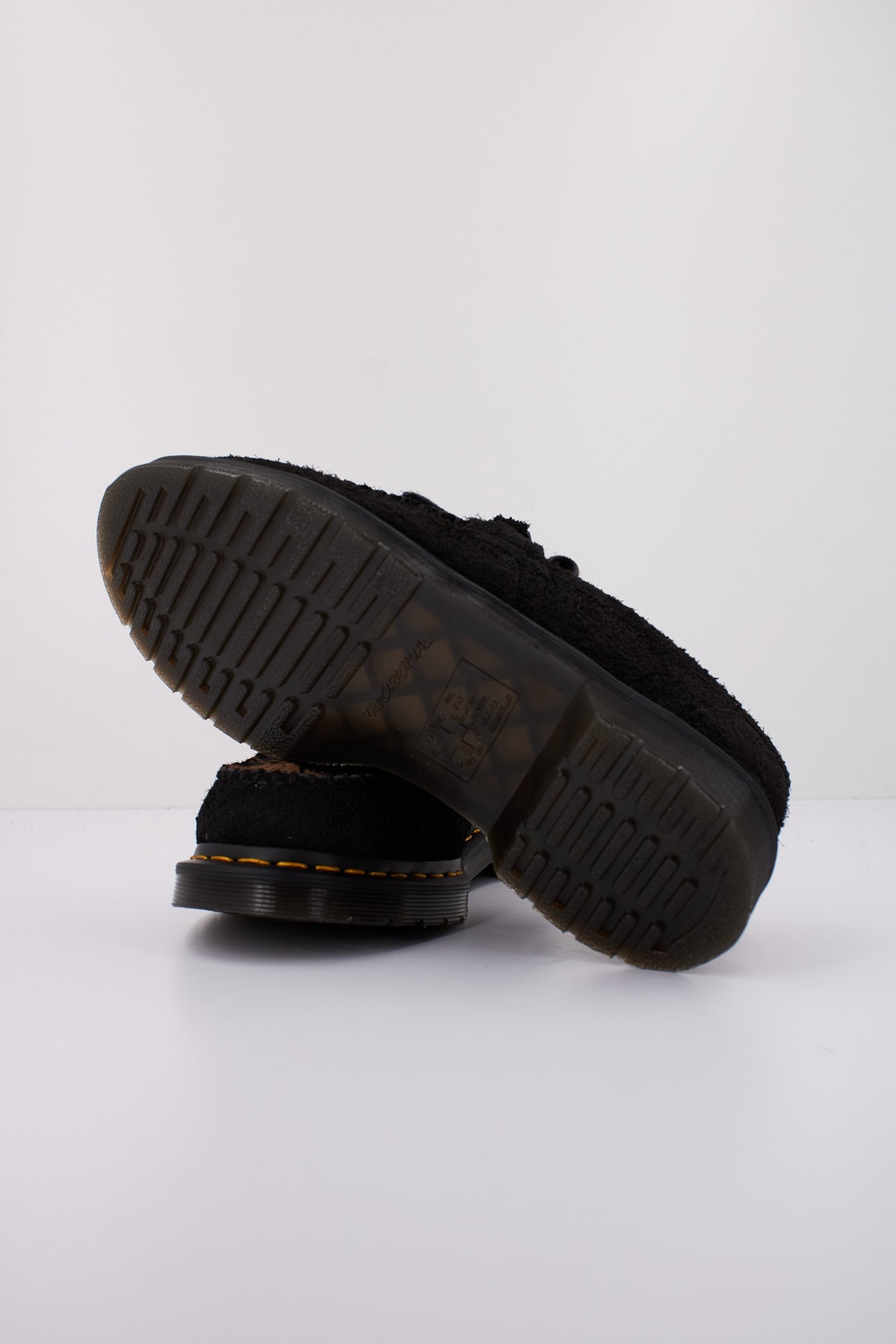 DR. MARTENS ADRIAN SNAFFLE en color BLACK (5)