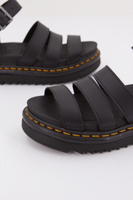 DR. MARTENS VEGAN BLAIRE en color BLACK (2)