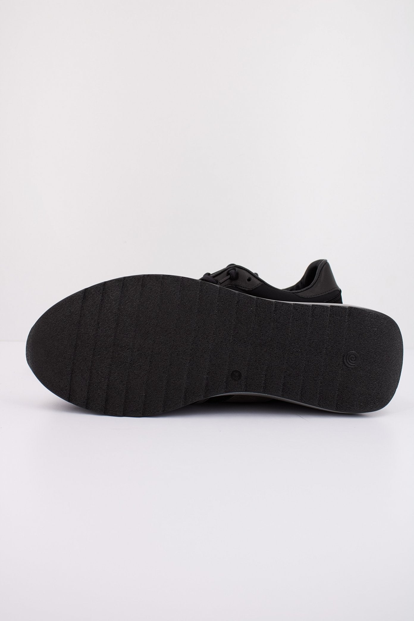 CETTI C en color NEGRO (5)