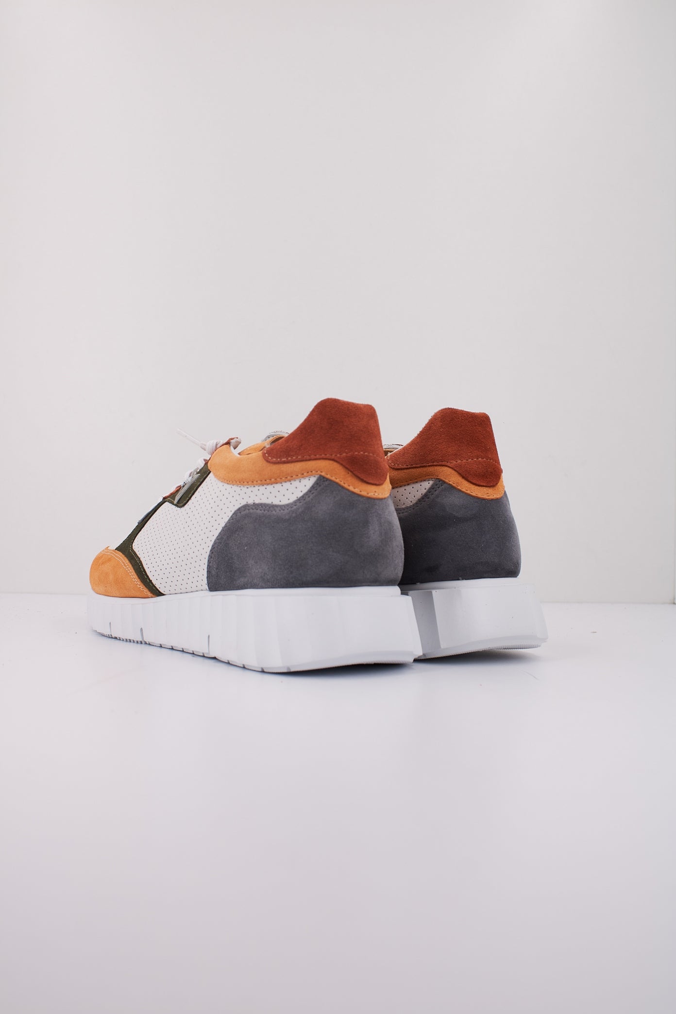 CETTI C V en color NRJBLN (4)