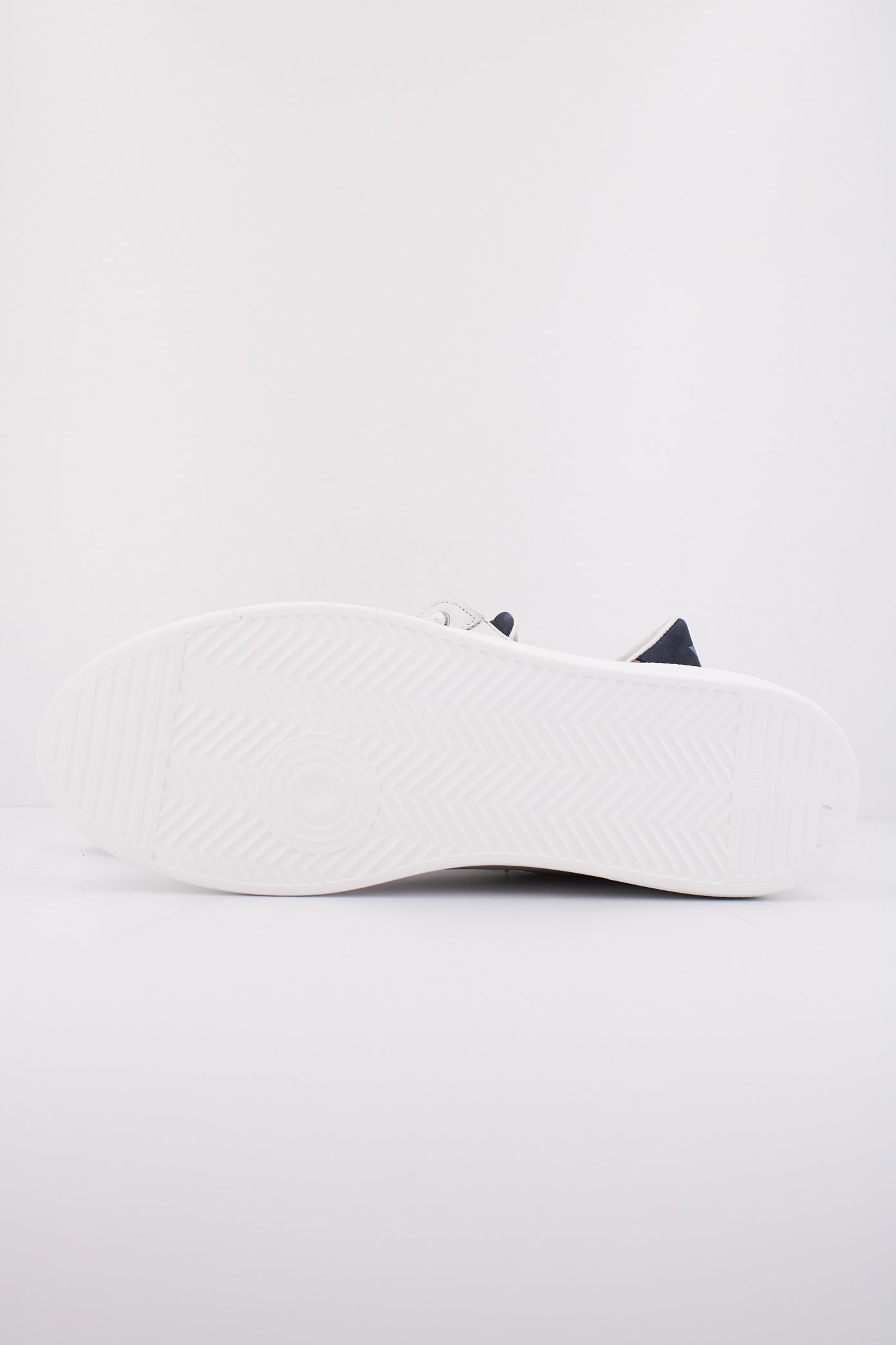 CETTI C V en color BLCNVY (5)