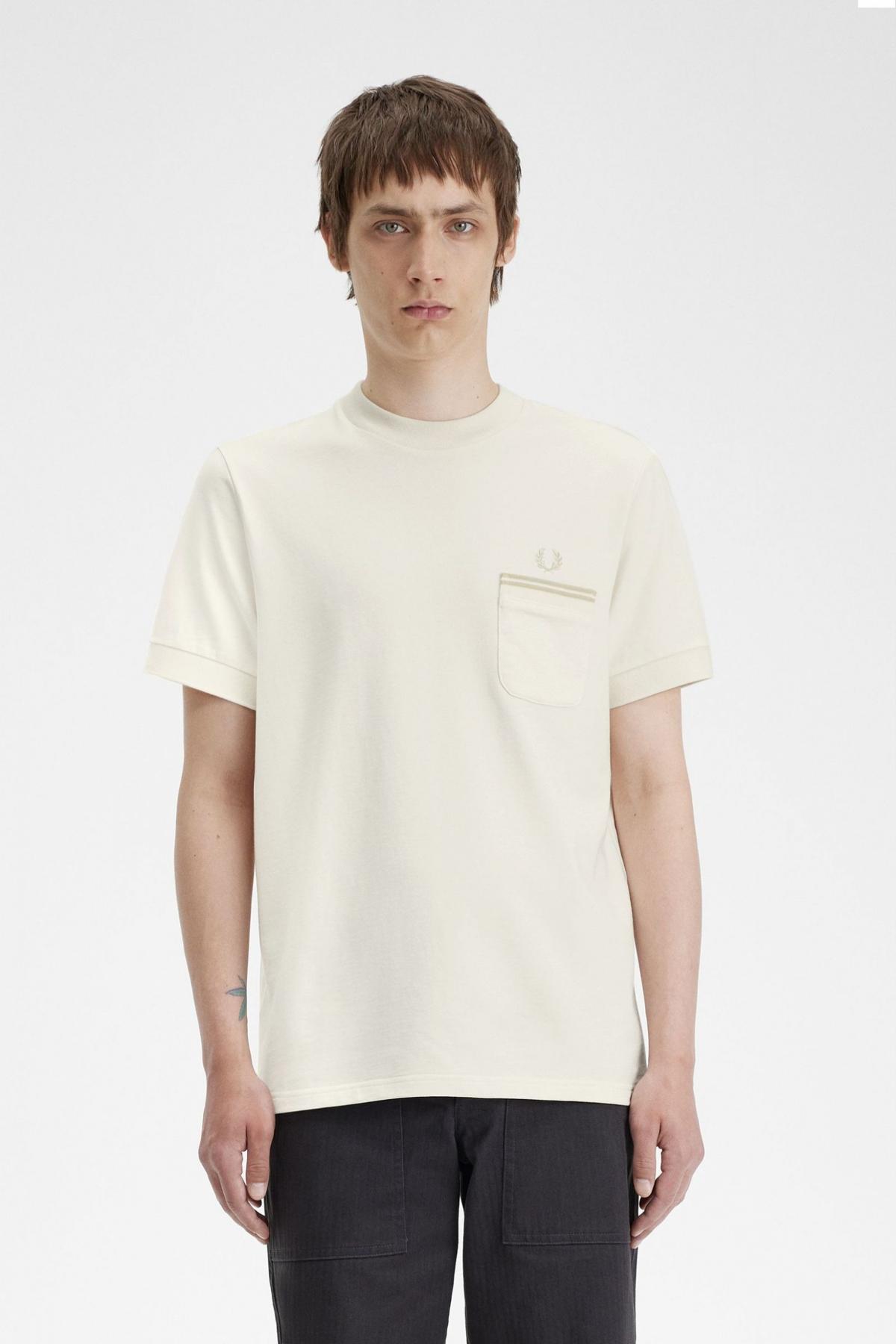FRED PERRY MFP en color ECRU (1)
