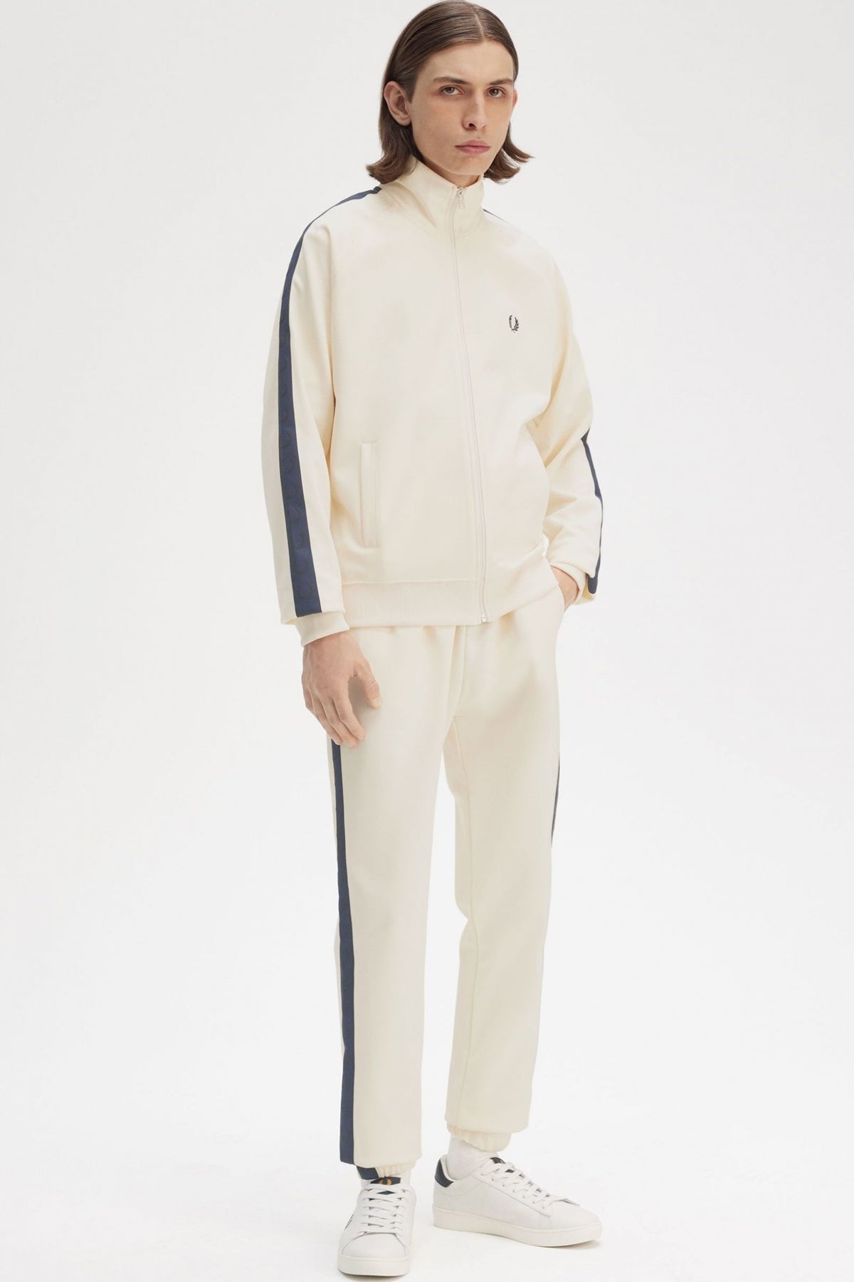 FRED PERRY JFP en color YECRU (4)