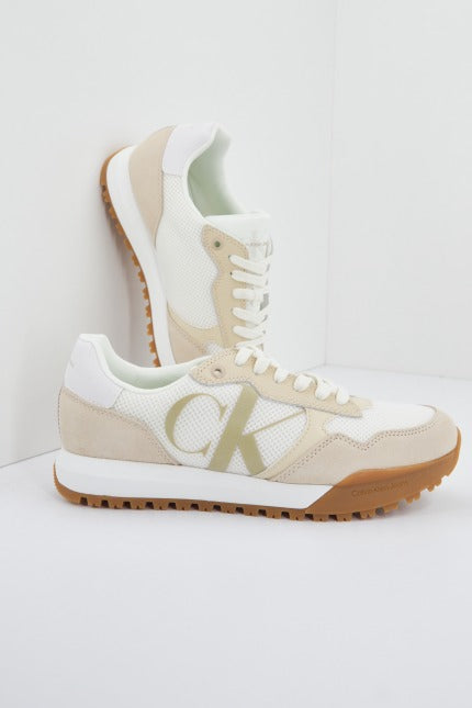 CALVIN KLEIN TOOTHY RUNNER BOLD en color GH IVORY (4)
