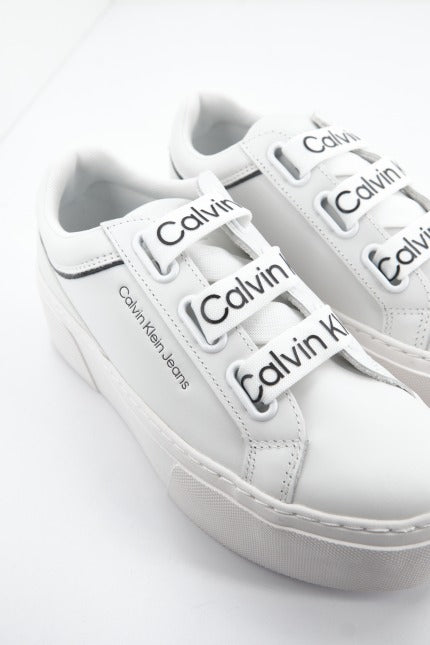 CALVIN KLEIN FLATFORM LOW en color K WHITE (4)