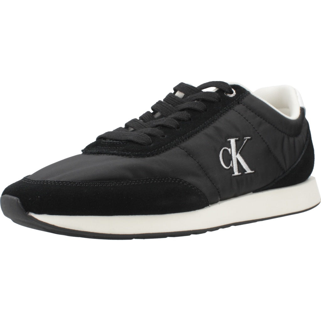 CALVIN KLEIN RETRO RUNNER ESS MIX en color BLKWHT (1)