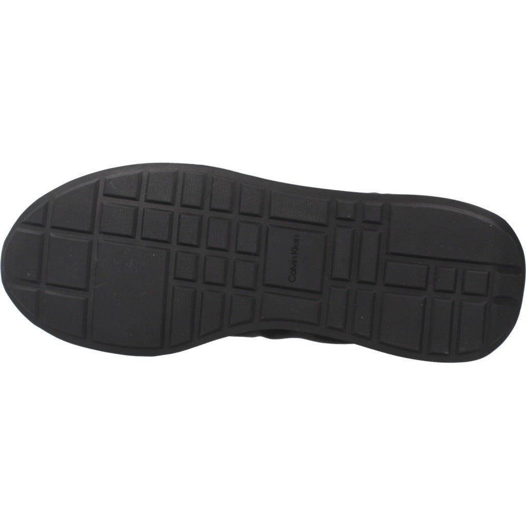 CALVIN KLEIN RETRO RUNNER ESS MIX en color BLKWHT (6)
