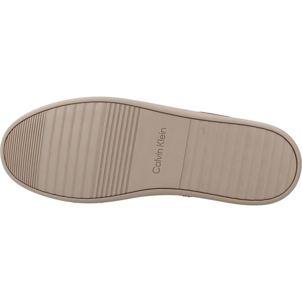 CALVIN KLEIN LOW CUPSOLE LACEUP en color BRDUX (6)