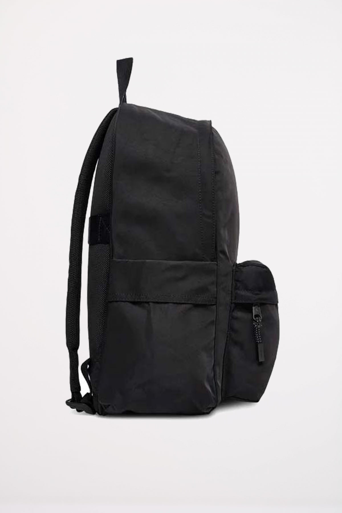 CALVIN KLEIN BOLD ROUND BACKPACK en color BLACK (2)