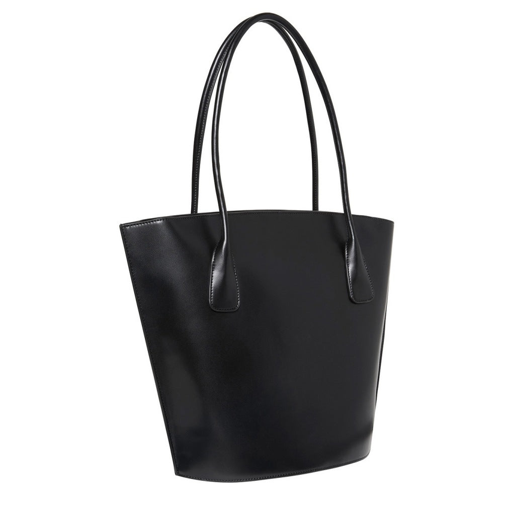 CALVIN KLEIN CK MEDIUM TOTE en color BLACK (5)