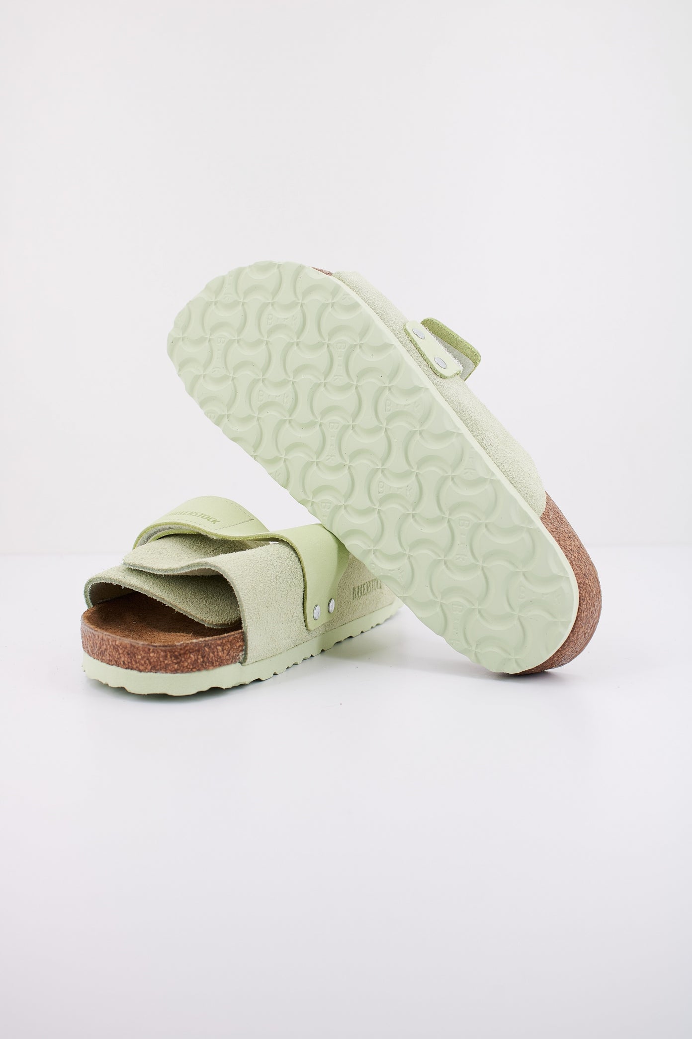 BIRKENSTOCK KYOTO en color FADEDLIME (5)