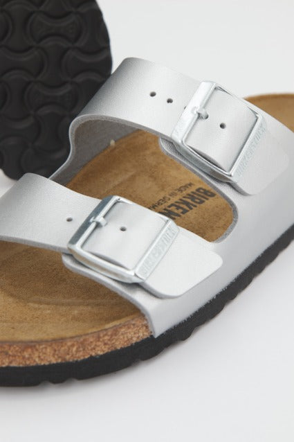 BIRKENSTOCK ARIZONA BF en color SILVER (4)