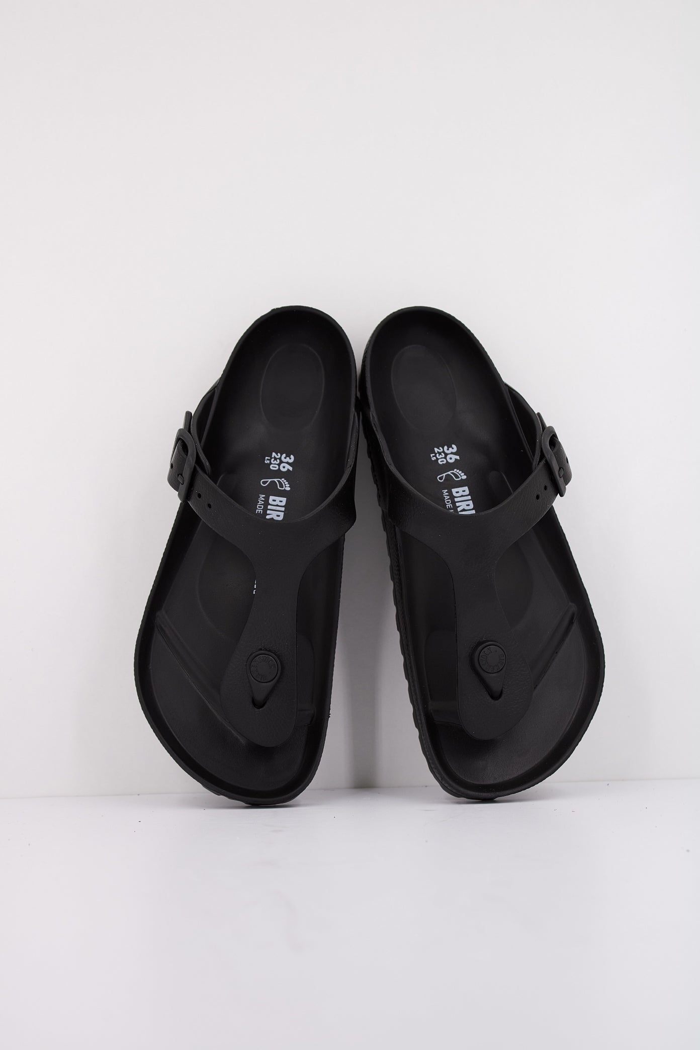 BIRKENSTOCK GIZEH EVA en color BLACK (3)
