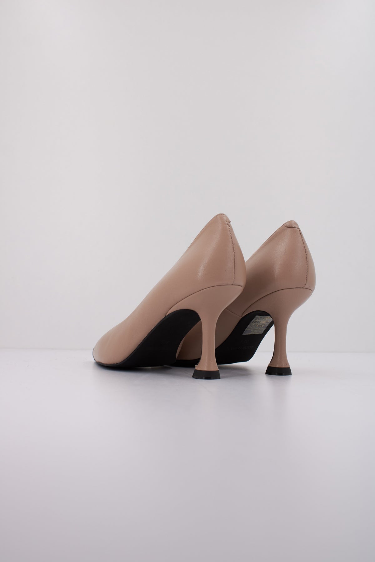 ARGENTA D en color TAUPE (4)