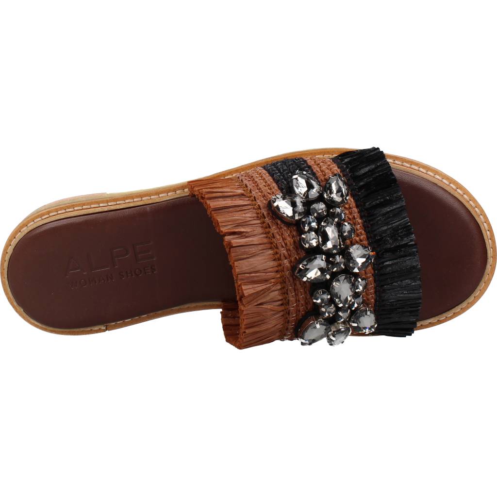 ALPE en color CUERO (7)