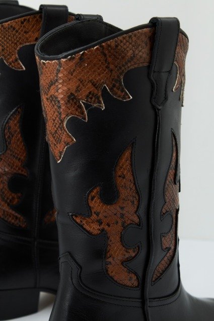 ALPE WESTERN en color CUERO (4)