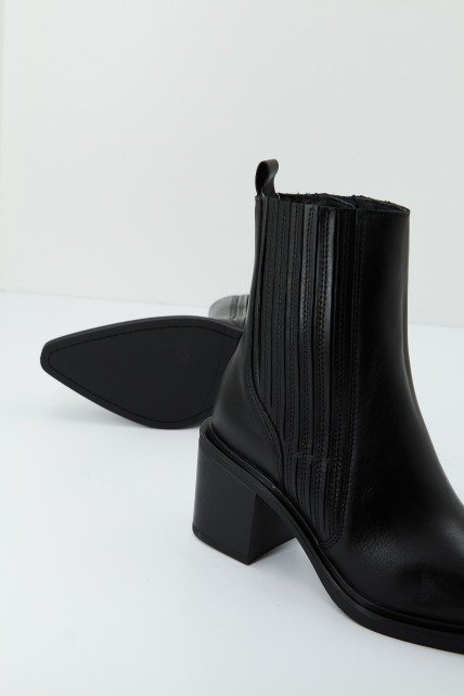 ALPE NAOMI en color NEGRO (4)