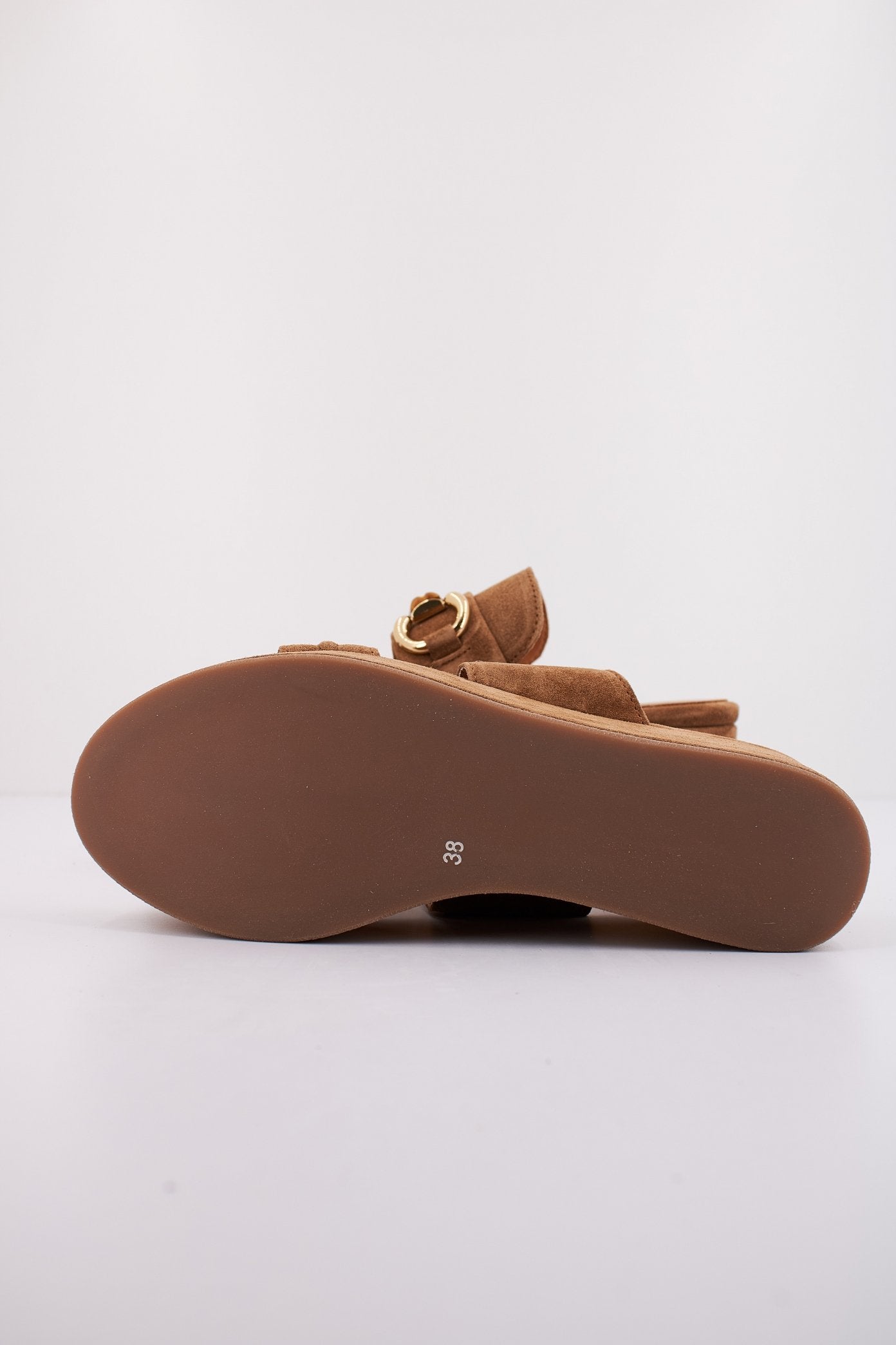 ALPE en color CUERO (4)