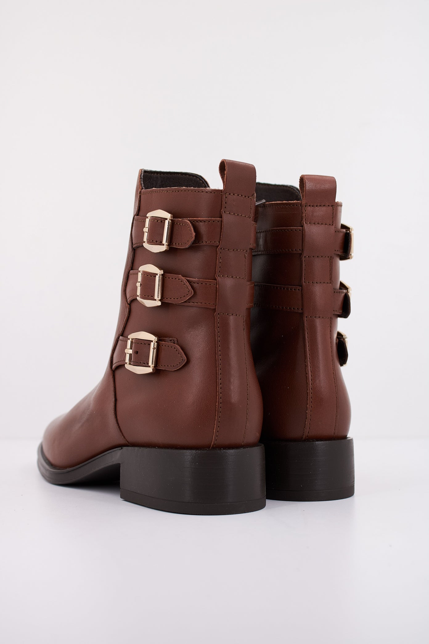 ALPE COUTURE en color BRANDY (4)