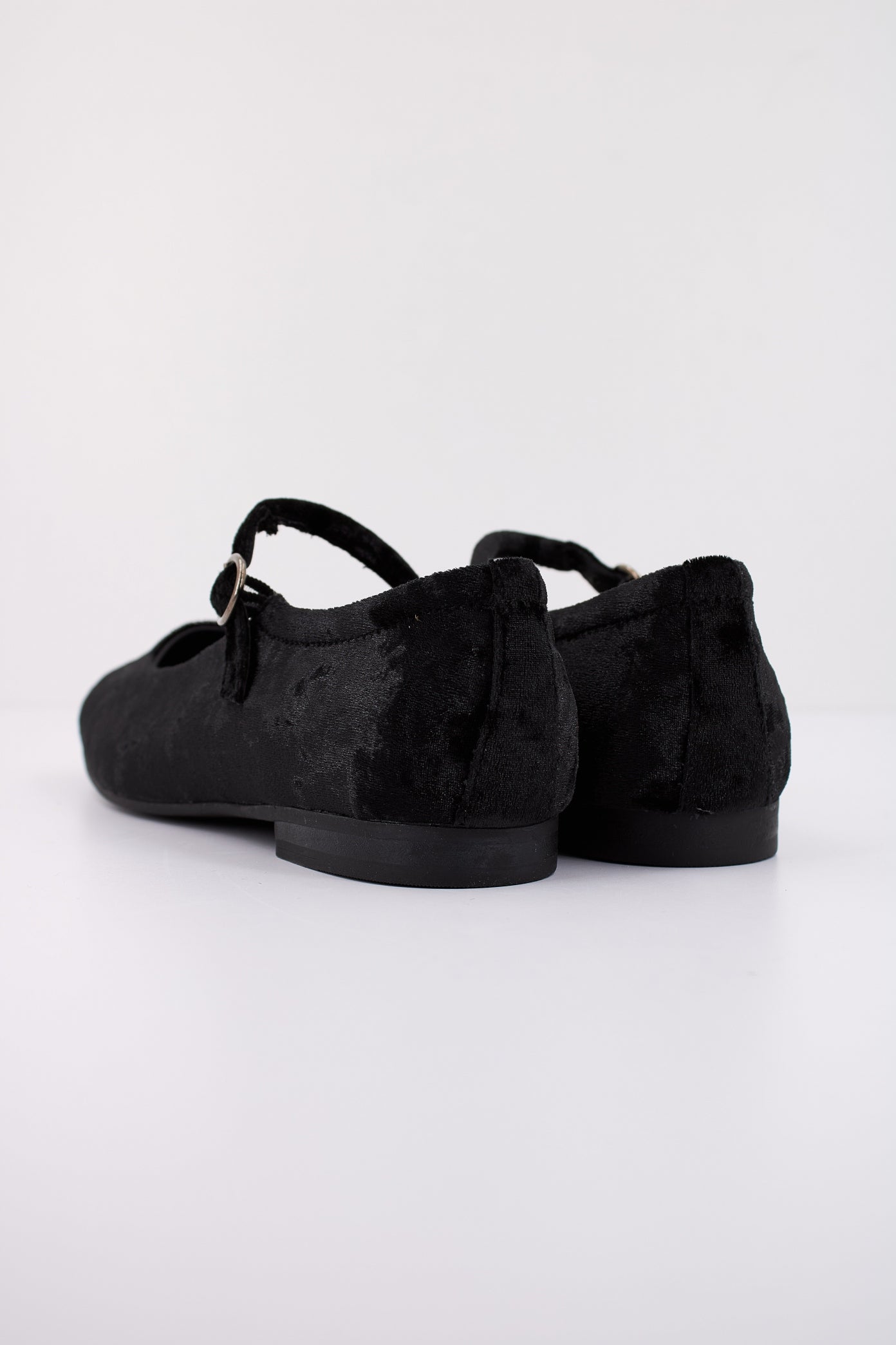 ALPE ANAIS en color NEGRO (4)