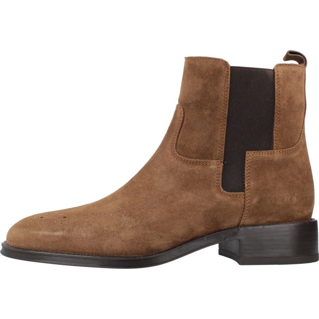 ALPE COUTURE en color BROWN (2)