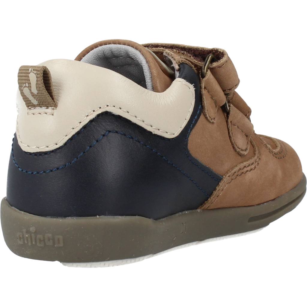 CHICCO GRAF en color (3)