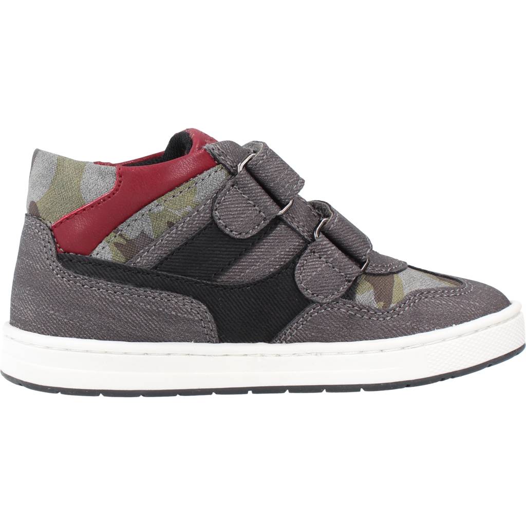 CHICCO CAYMAN en color (4)