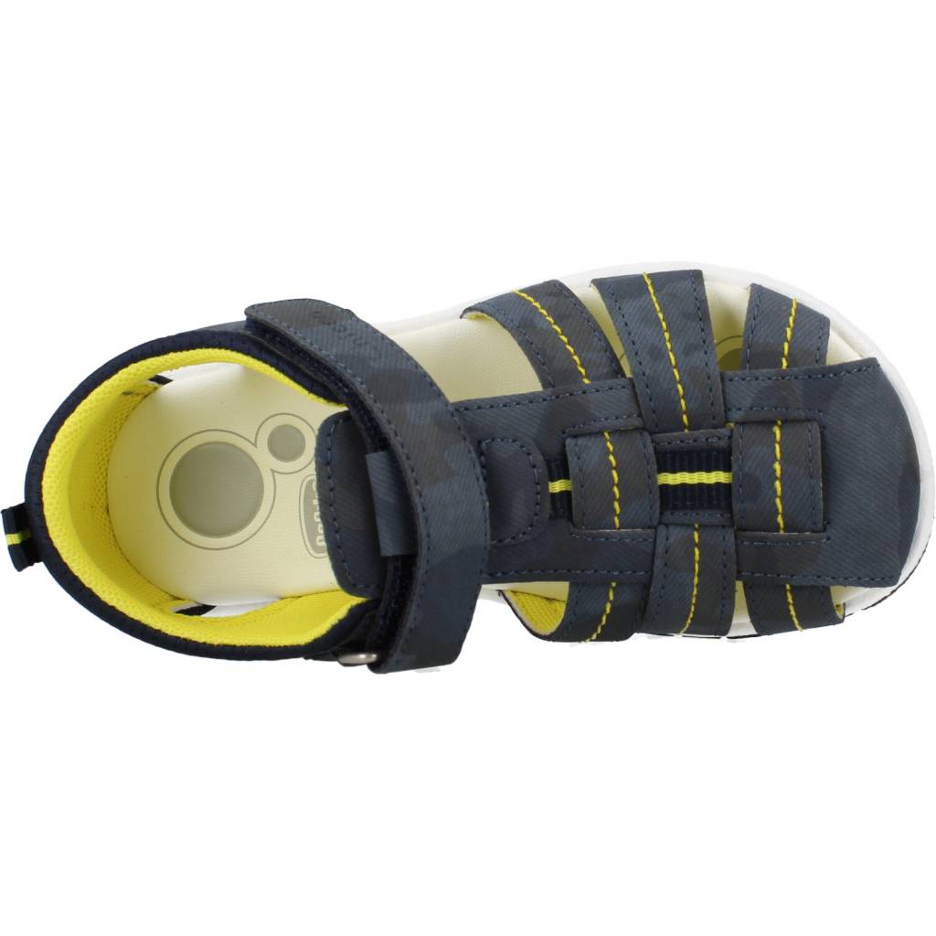 CHICCO FADO en color (7)