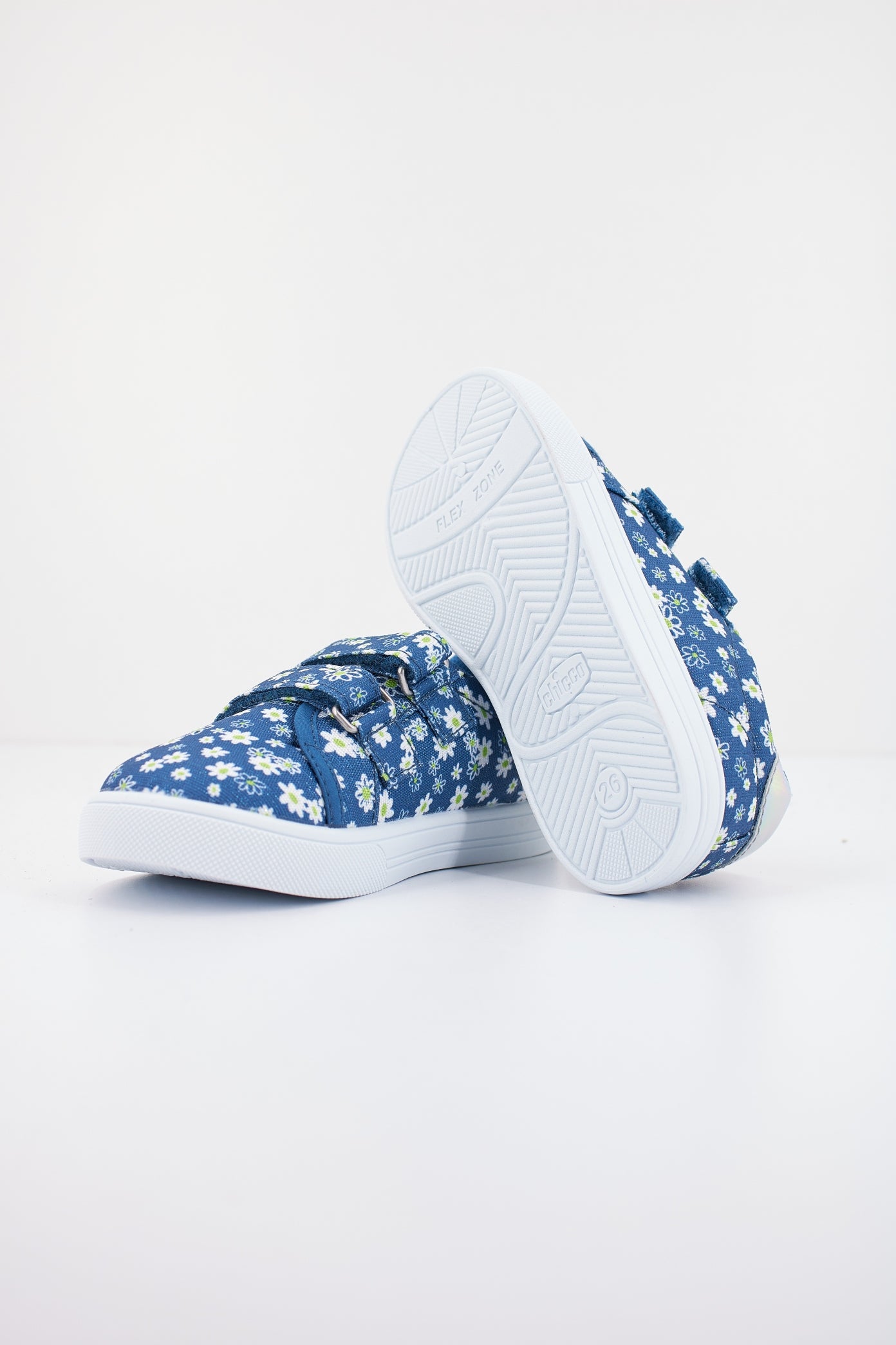 CHICCO FRONA en color (4)