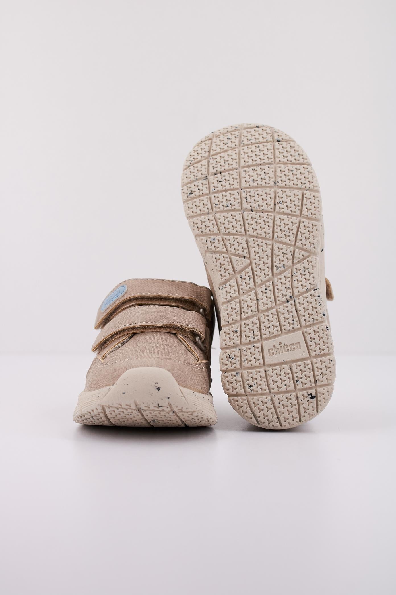 CHICCO CASTER en color (5)