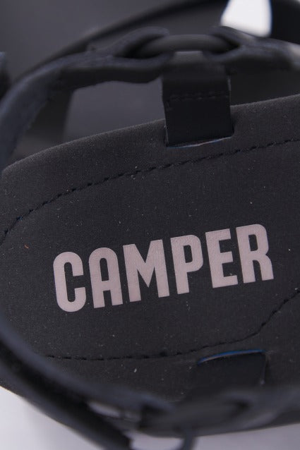 CAMPER ORUGA en color BLACK  (4)