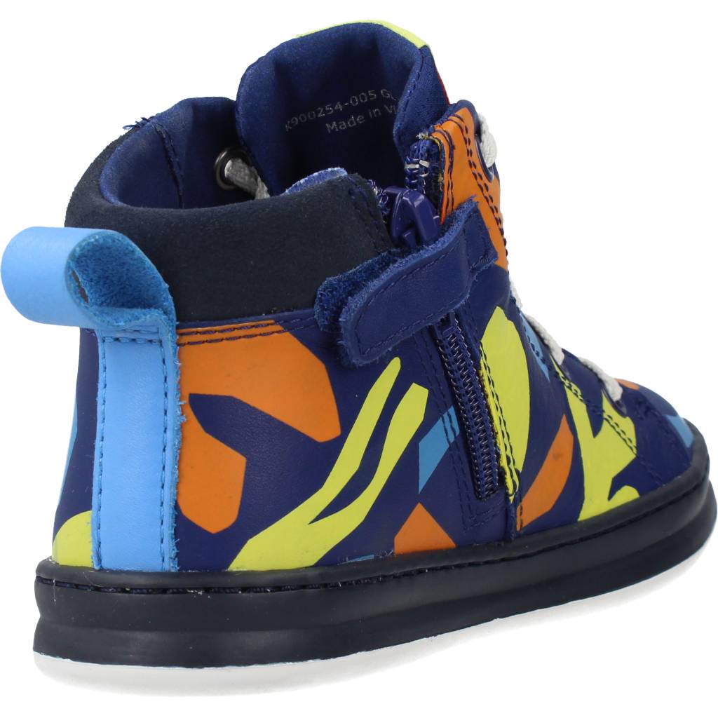 CAMPER TWS KIDS en color CHMMATT (3)