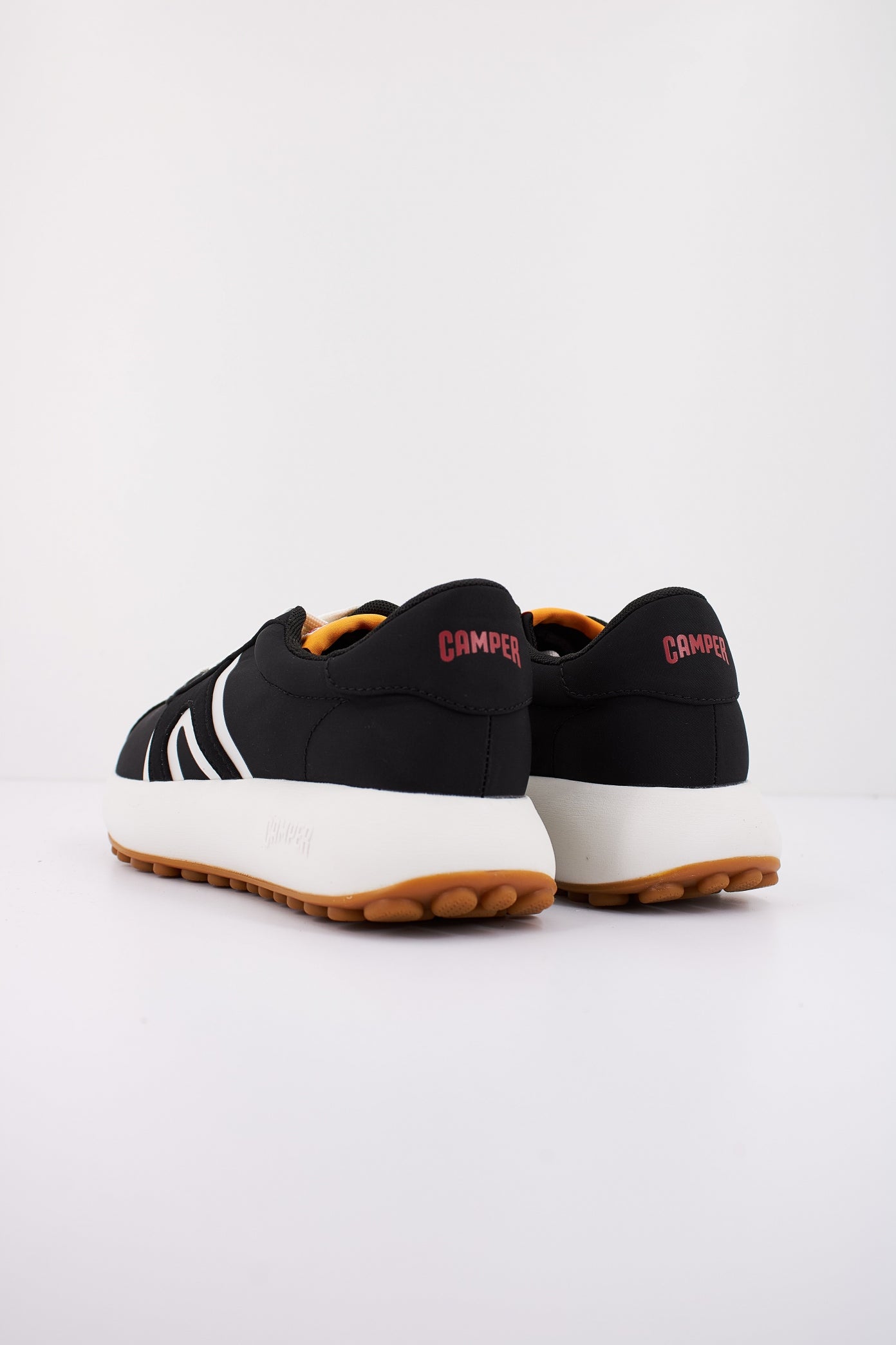 CAMPER VEGA NEGRO,FILM HOUS en color BLACK (3)