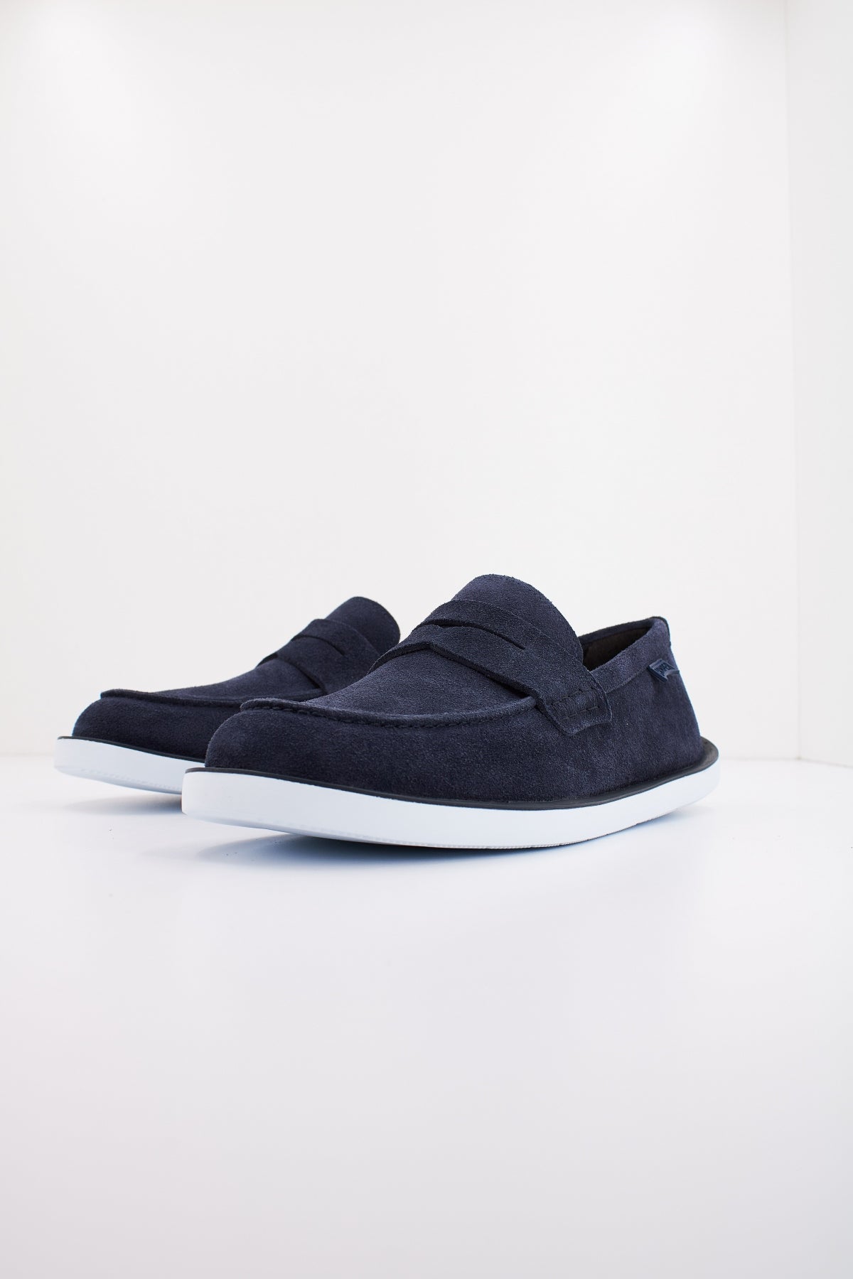 CAMPER WAGON HYPN en color NAVY (2)