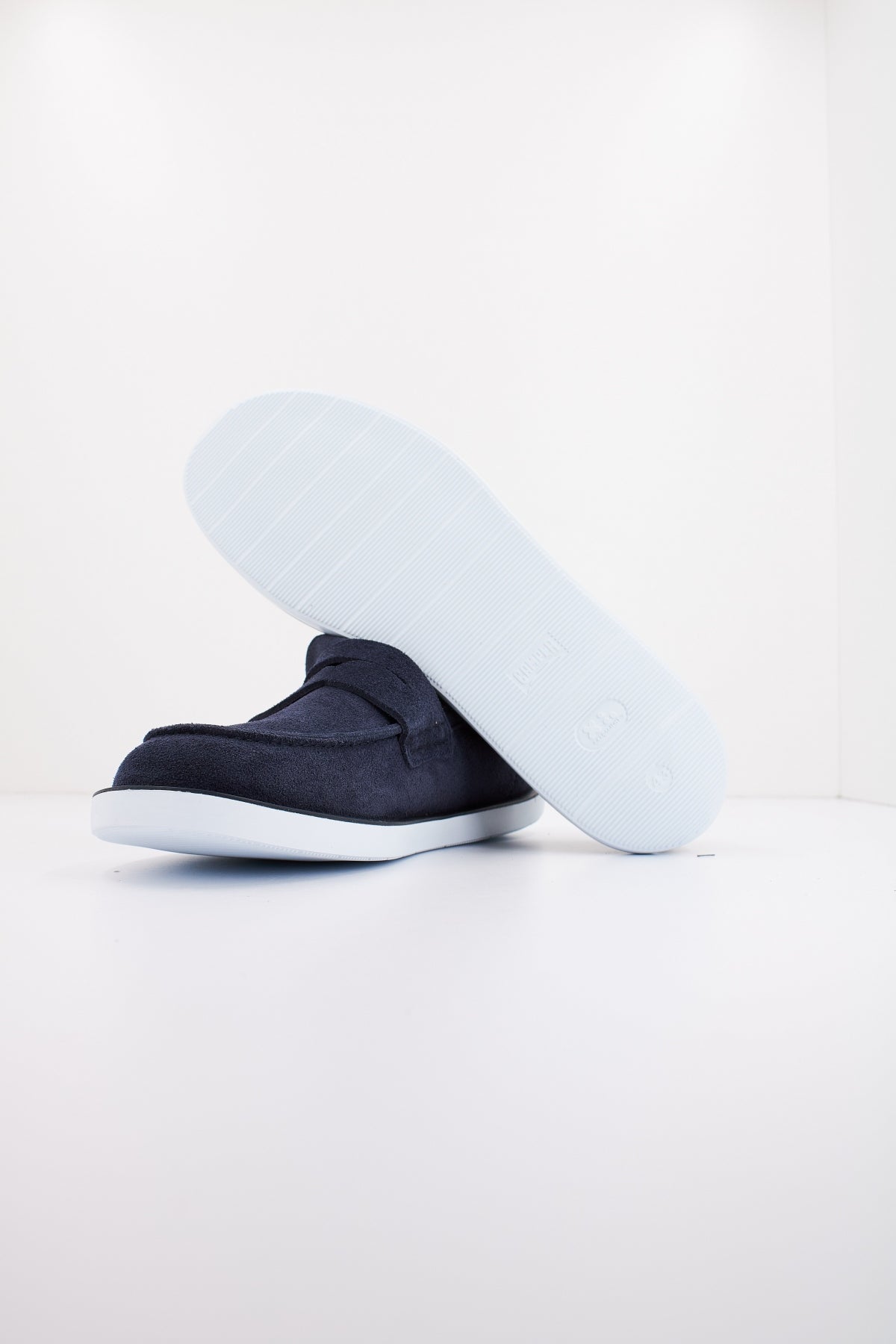 CAMPER WAGON HYPN en color NAVY (4)
