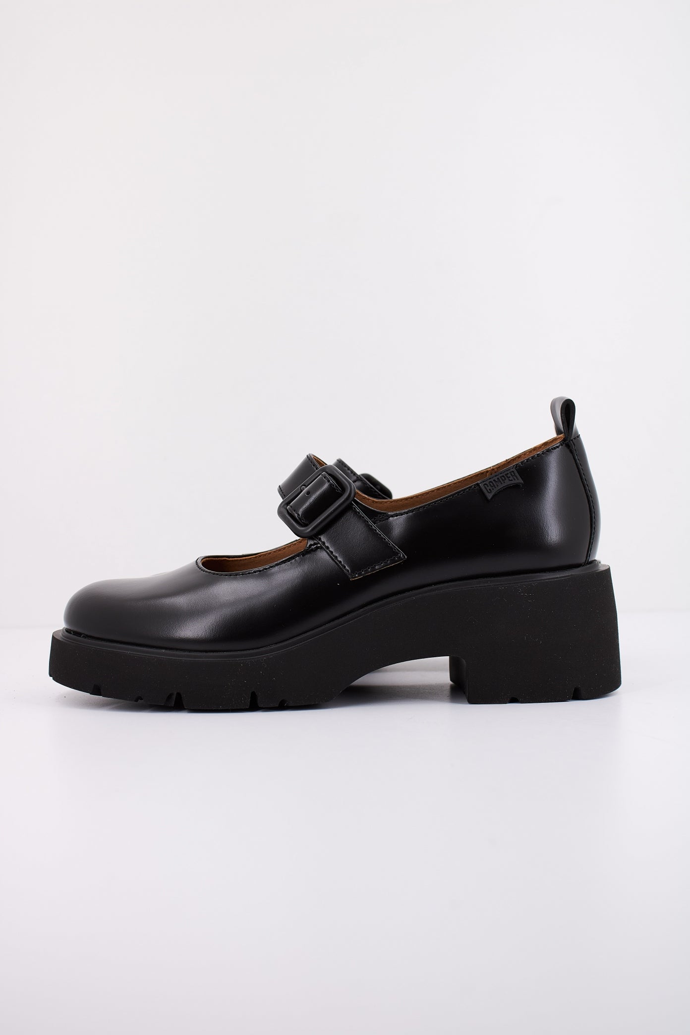 CAMPER MILAH en color BLACK (1)