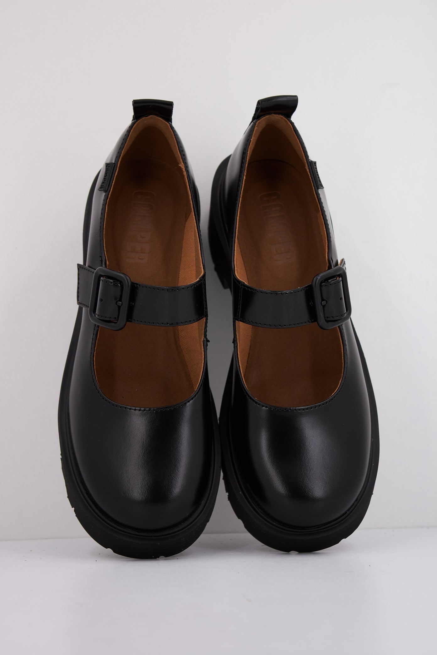 CAMPER MILAH en color BLACK (3)