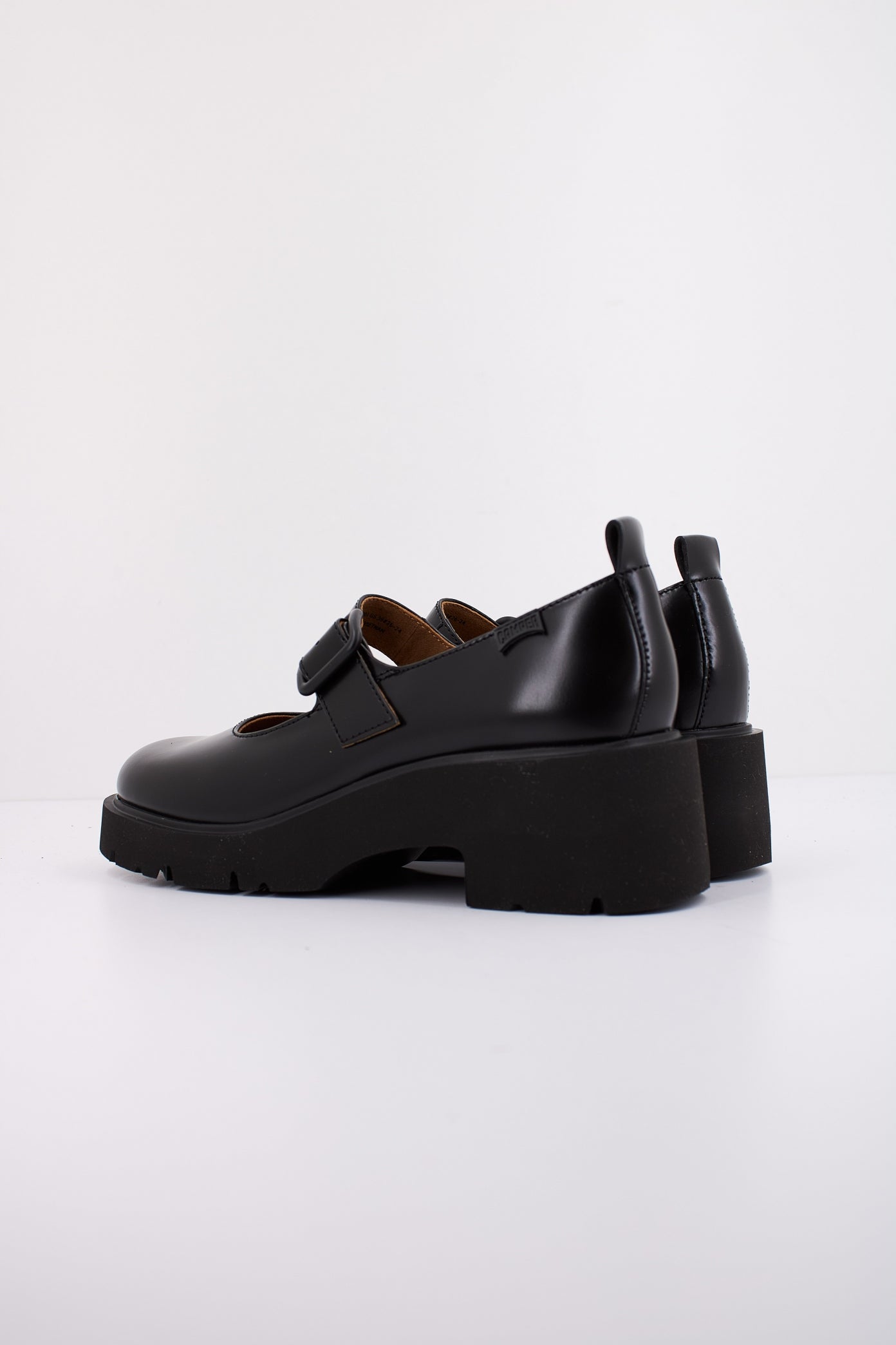 CAMPER MILAH en color BLACK (4)