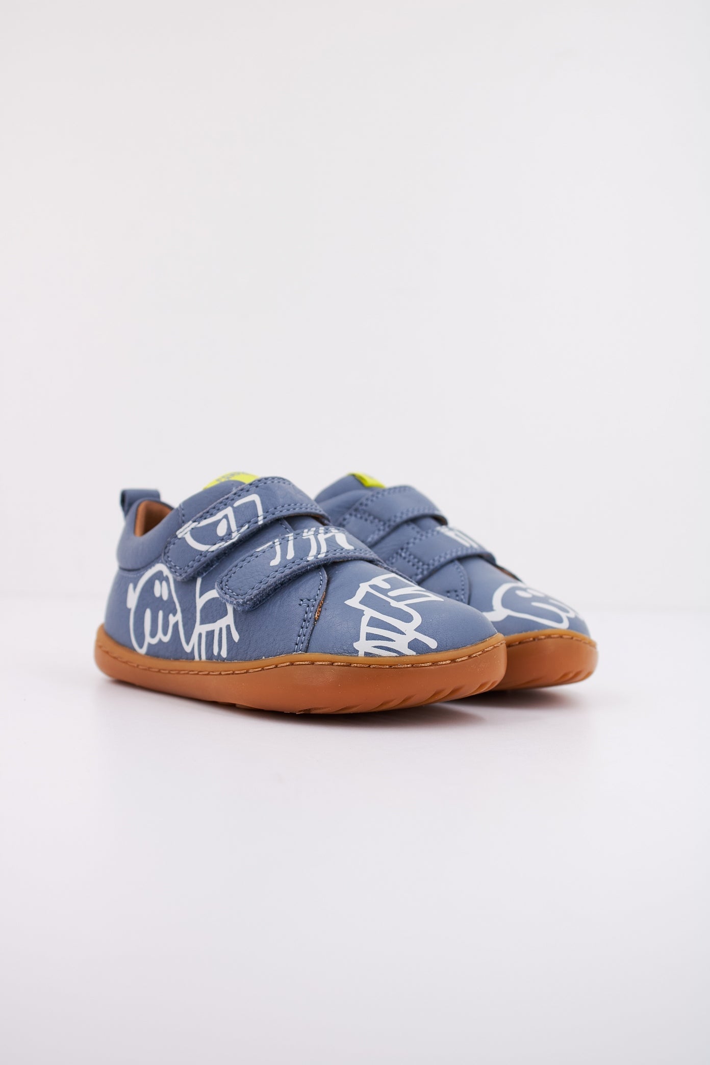 CAMPER TWS FW en color MLTCLR (2)