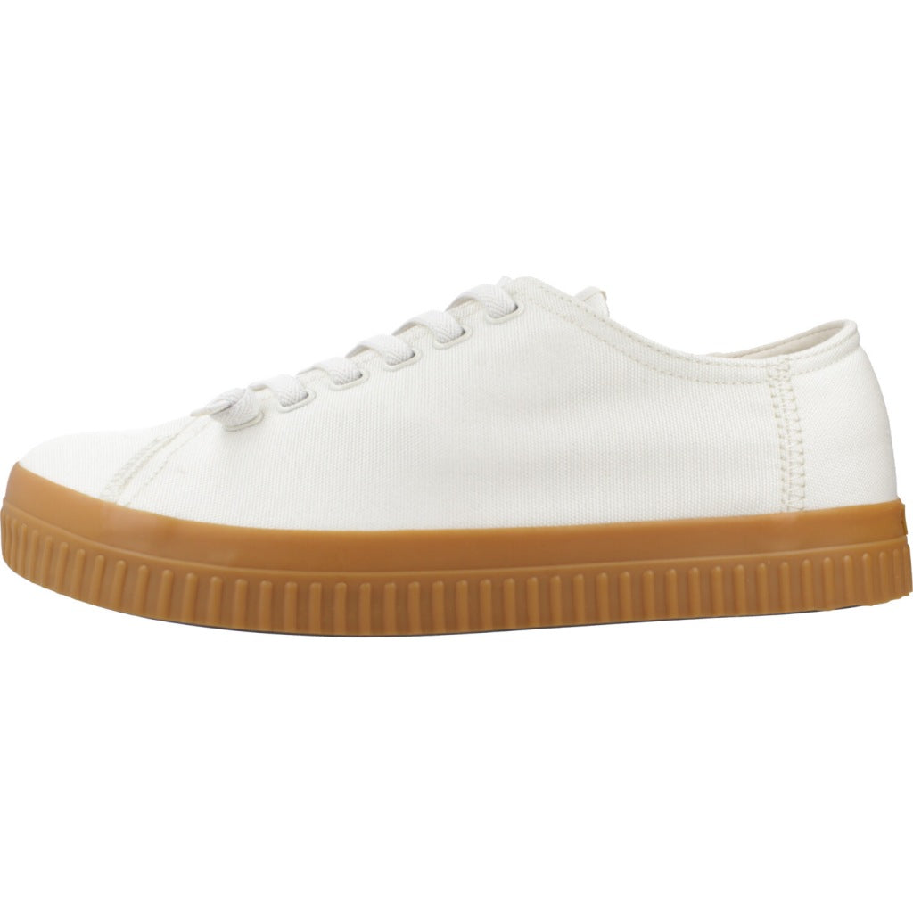 CAMPER PEU RODA en color BLANCO (2)