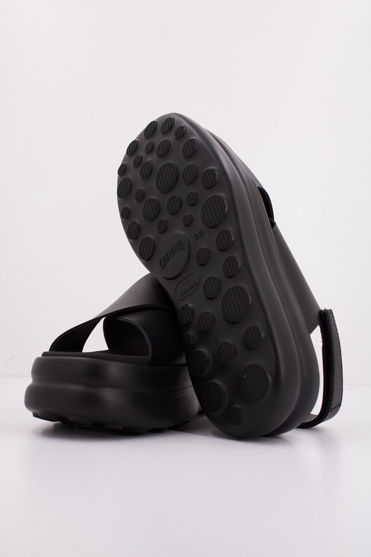 CAMPER K- en color NEGRO (5)