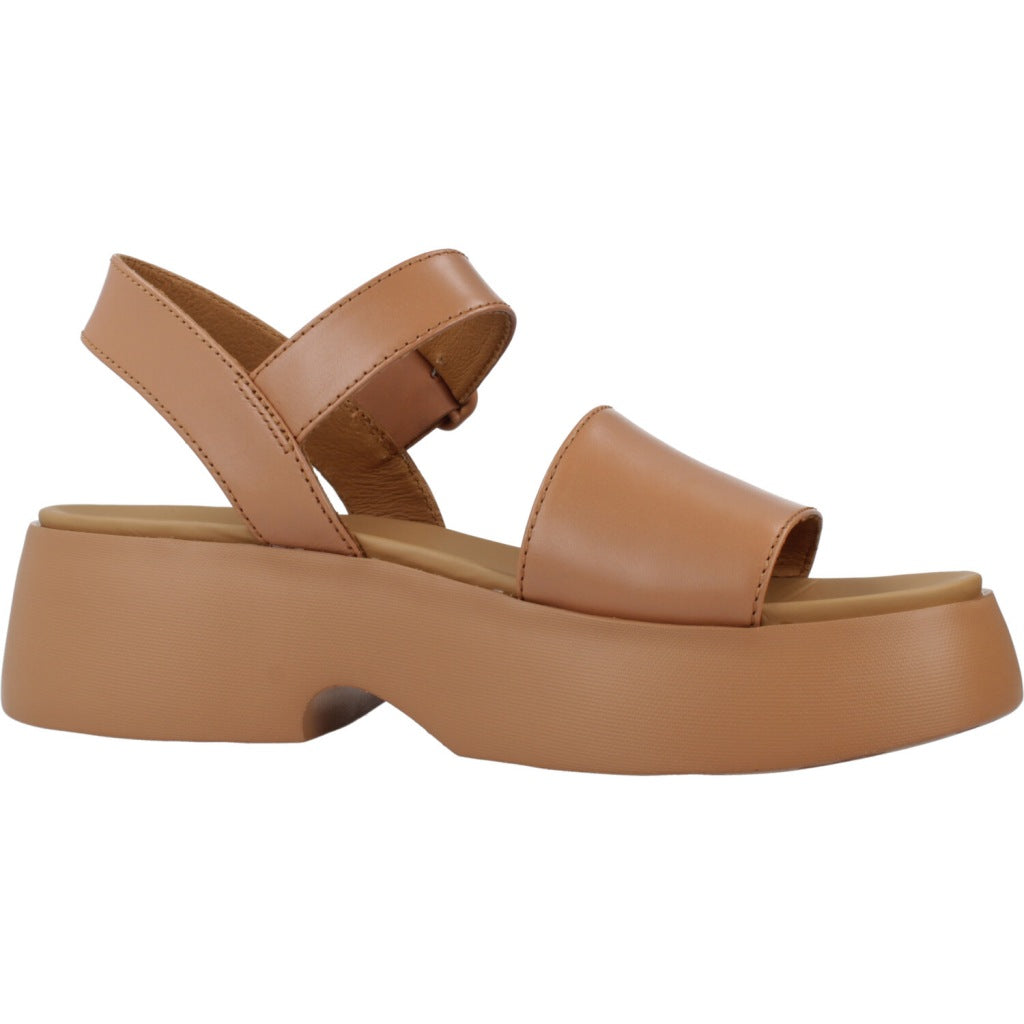 CAMPER TASHA en color NUDE (5)