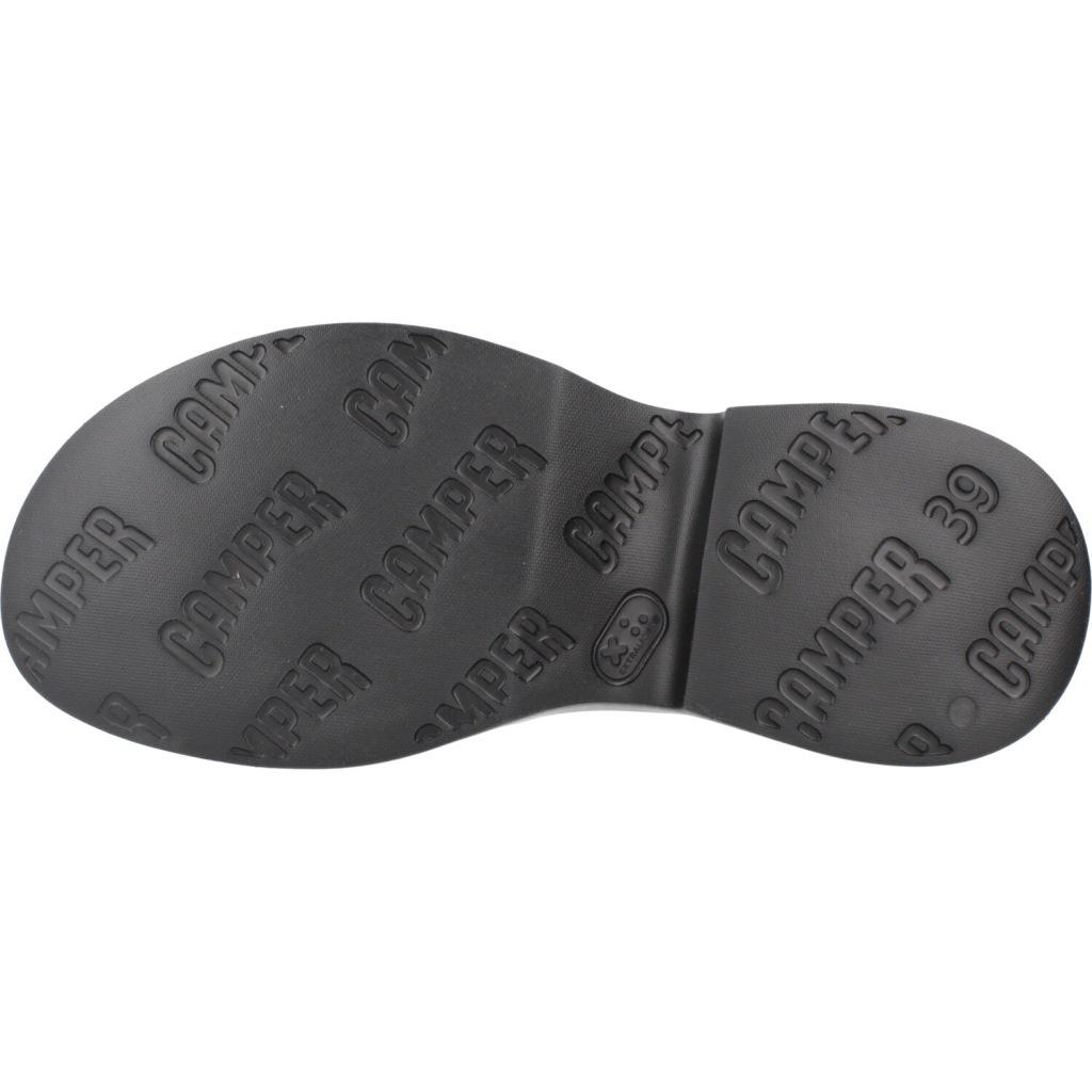 CAMPER TASHA en color NEGRO  (6)