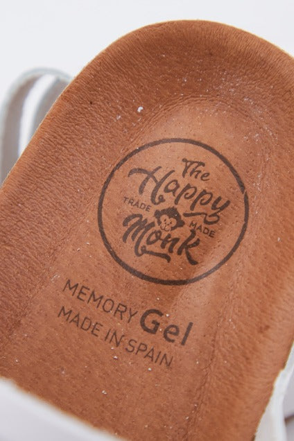 THE HAPPY MONK POMPEYA en color BLANCO (4)