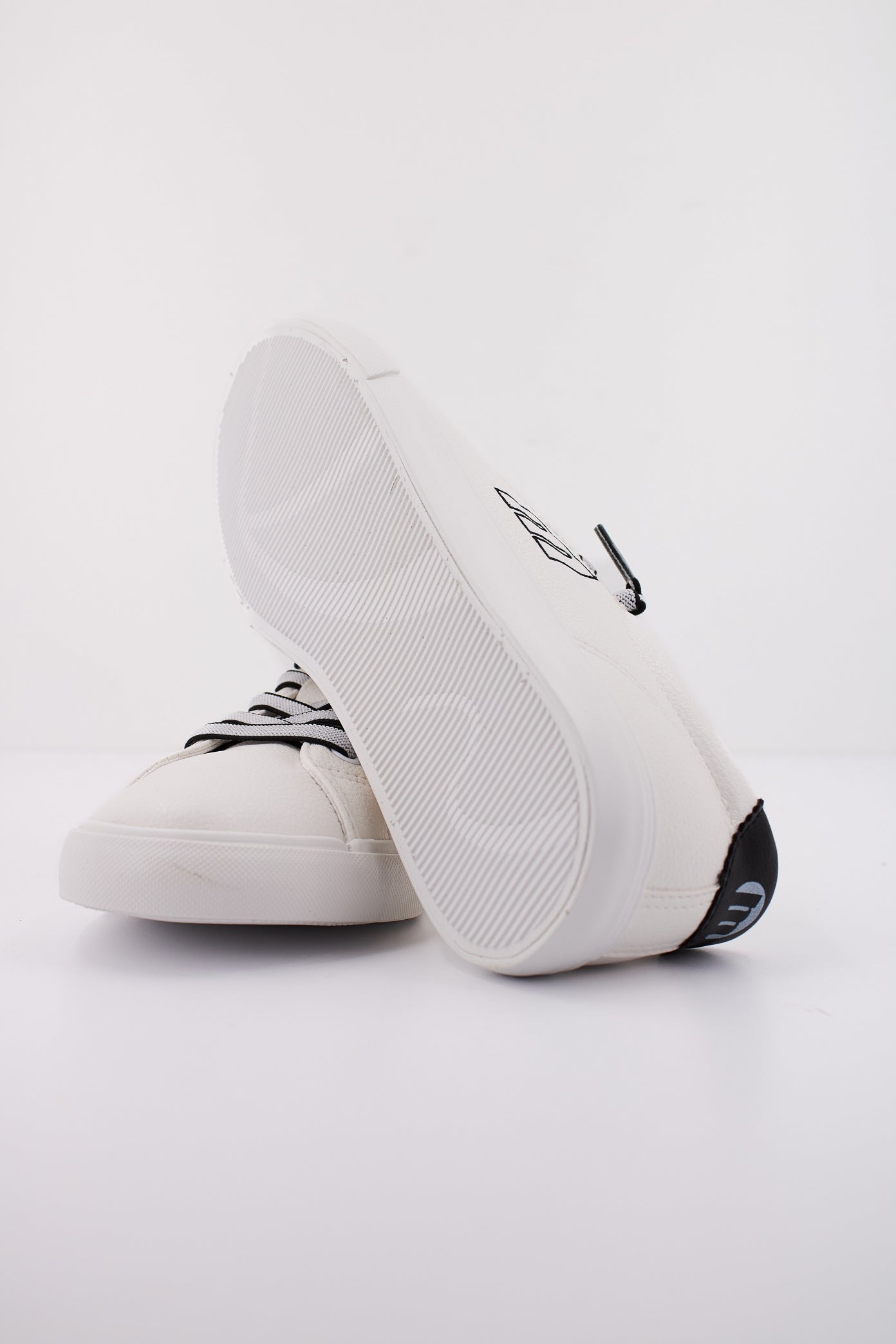 MTNG M en color C (5)