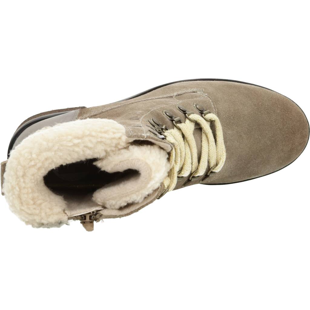 MTNG BOTIN HILL en color C (7)